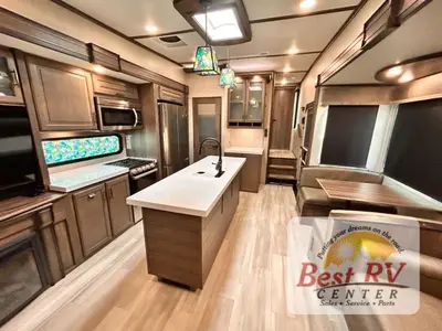 2022 Grand Design Solitude S-Class photo 47