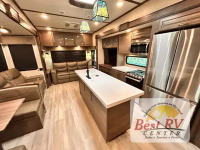 2022 Grand Design Solitude S-Class photo 14