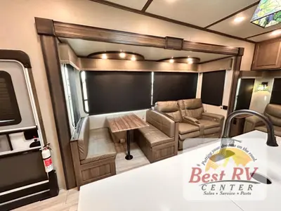 2022 Grand Design Solitude S-Class photo 20