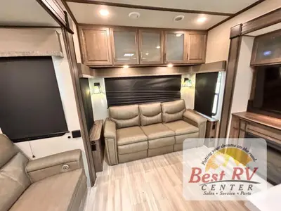 2022 Grand Design Solitude S-Class photo 30