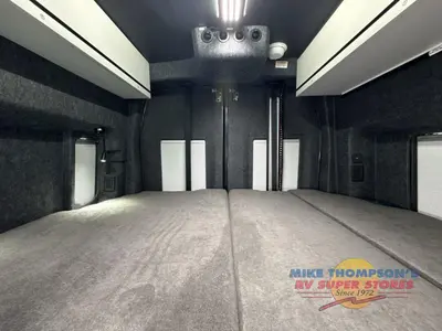 2026 Grand Design Lineage Series VT photo 29
