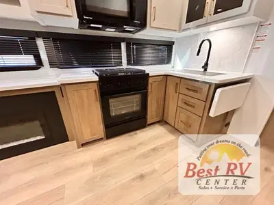 2027 Forest River Rockwood Signature photo 42