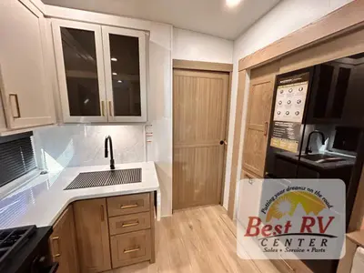 2027 Forest River Rockwood Signature photo 36