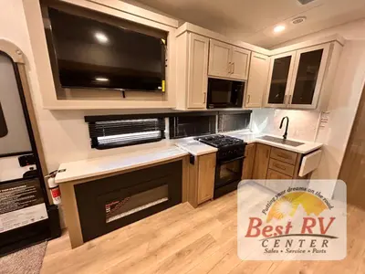 2027 Forest River Rockwood Signature photo 24