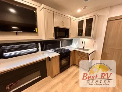 2027 Forest River Rockwood Signature photo 30