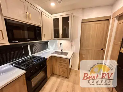 2027 Forest River Rockwood Signature photo 37