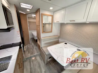 2027 Thor Motor Coach Four Winds photo 19