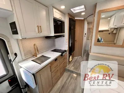 2027 Thor Motor Coach Four Winds photo 21