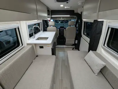 2027 Thor Motor Coach Tellaro photo 27