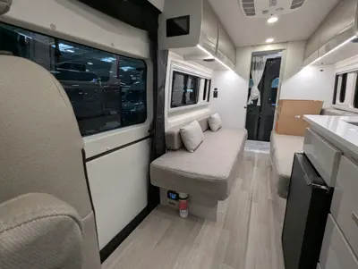 2027 Thor Motor Coach Tellaro photo 25