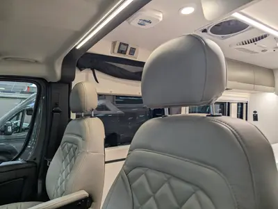 2027 Thor Motor Coach Tellaro photo 8