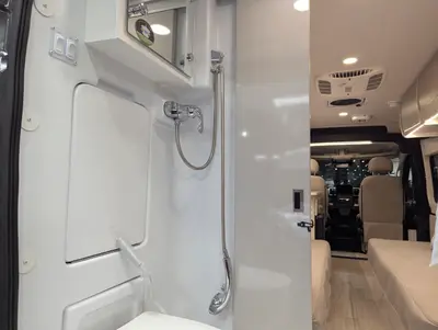 2027 Thor Motor Coach Tellaro photo 14