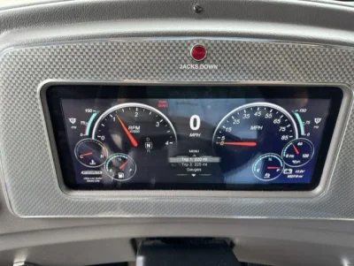 2019 WINNEBAGO FORZA photo 9