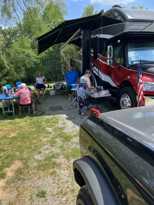 2022 JAYCO SENECA PRESTIGE photo 2