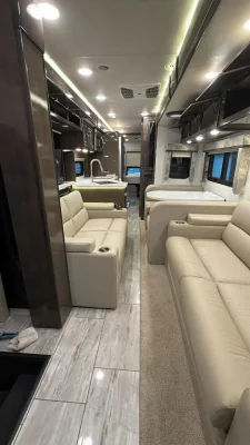 2022 JAYCO SENECA PRESTIGE photo 24