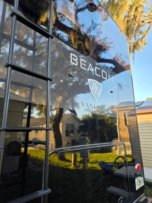 2021 VANLEIGH BEACON photo 2