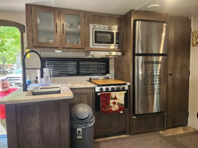 2021 FOREST RIVER WILDWOOD photo 7
