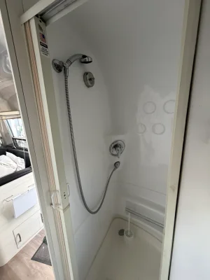 2017 AIRSTREAM BAMBI photo 2