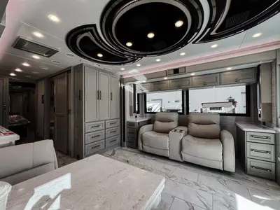 2027 Tiffin Motorhomes Allegro BUS photo 6