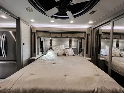 2027 Tiffin Motorhomes Allegro BUS photo 21
