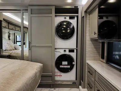 2027 Tiffin Motorhomes Allegro BUS photo 20