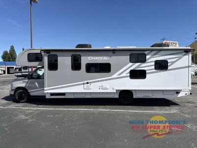 2026 Thor Motor Coach Chateau photo 12