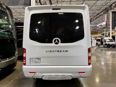2022 Airstream Atlas photo 16