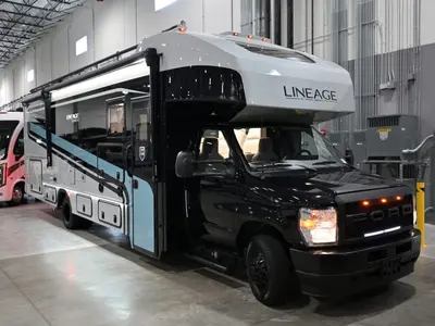 New 2027 Grand Design Lineage Series E 30DC
