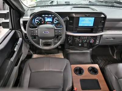 2027 Jayco Seneca XT photo 2