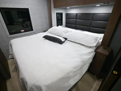 2027 Jayco Seneca XT photo 28