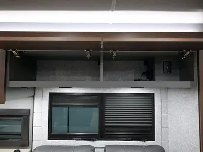 2027 Jayco Seneca XT photo 8