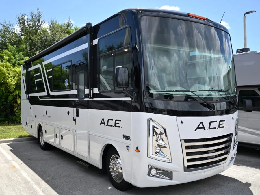 2027 Thor Motor Coach A.C.E. exterior