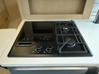 2027 Thor Motor Coach Quantum photo 13