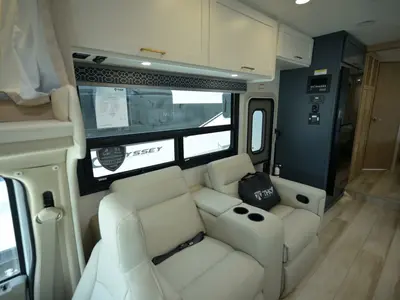 2027 Thor Motor Coach Quantum photo 15
