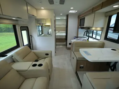 2027 Thor Motor Coach Chateau photo 5