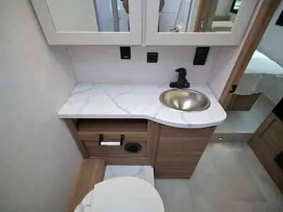 2027 Thor Motor Coach Chateau photo 21