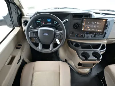 2027 Thor Motor Coach Chateau photo 2