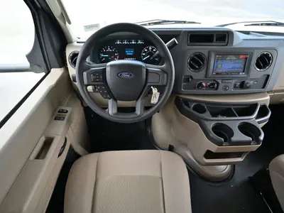 2027 Thor Motor Coach Chateau photo 2