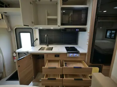 2027 Thor Motor Coach Chateau photo 9