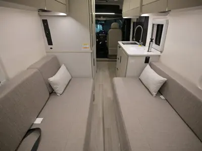 2027 Thor Motor Coach Tellaro photo 21