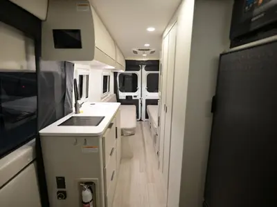 2027 Thor Motor Coach Tellaro photo 5