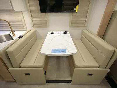 2027 Thor Motor Coach Chateau photo 7