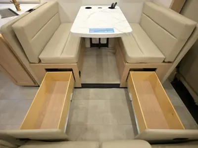 2027 Thor Motor Coach Chateau photo 8