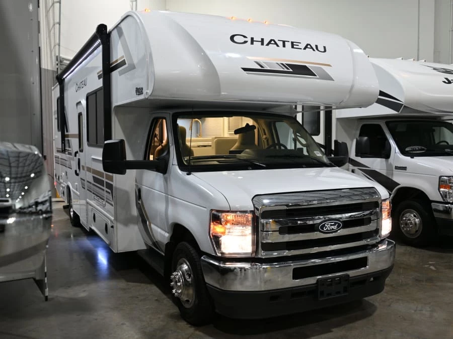 2027 Thor Motor Coach Chateau exterior