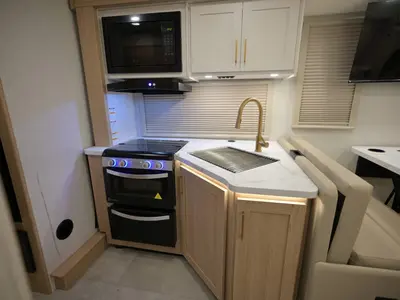 2027 Thor Motor Coach Chateau photo 10