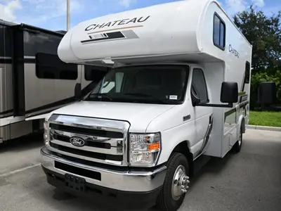 2027 Thor Motor Coach Chateau photo 27