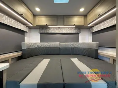 2026 Forest River RV Sunseeker LE photo 32