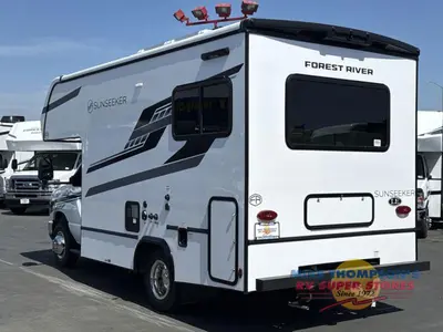 2026 Forest River RV Sunseeker LE photo 13