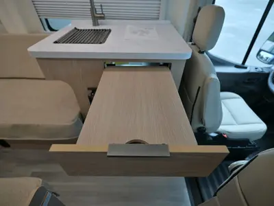 2027 Thor Motor Coach Talavera photo 8