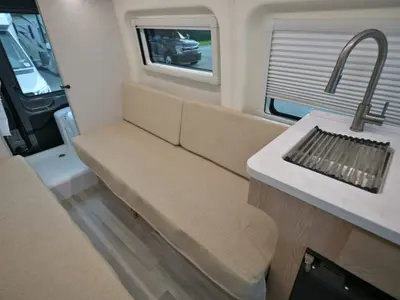 2027 Thor Motor Coach Talavera photo 13
